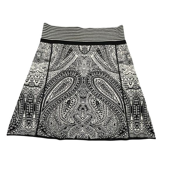 Title Nine Knit Skirt S Black White Paisley Cotton Blend Boho Travel Activewear - Picture 1 of 7